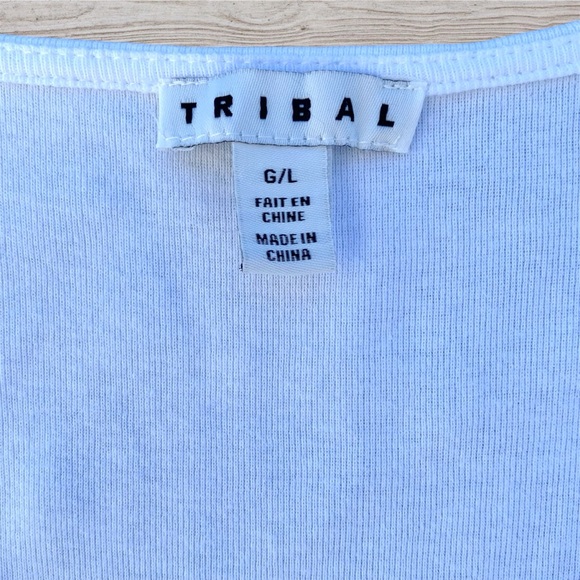 Tribal White Grommet Notch V-Neck Key Hole Knit Tank Top ~ Women’s Large - Picture 4 of 8